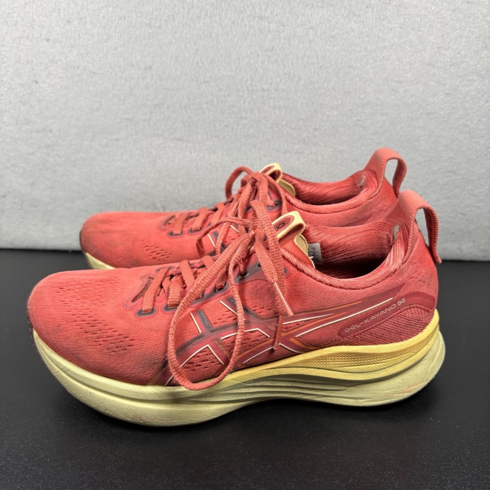 ASICS Gel-Kayano 32 Women's Running Shoes Size 7 Dark Pink Clay Red 1012B838-700